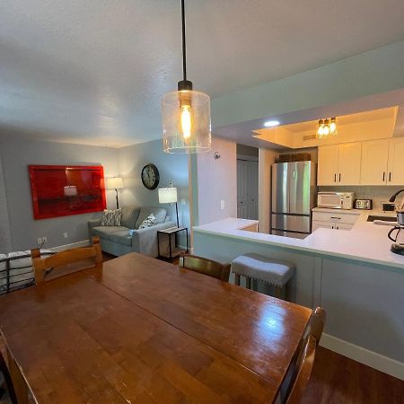 Next To Lake, Pool, 10 Acre Park, 1 Mile To Town, Best Prices Chelan Extérieur photo