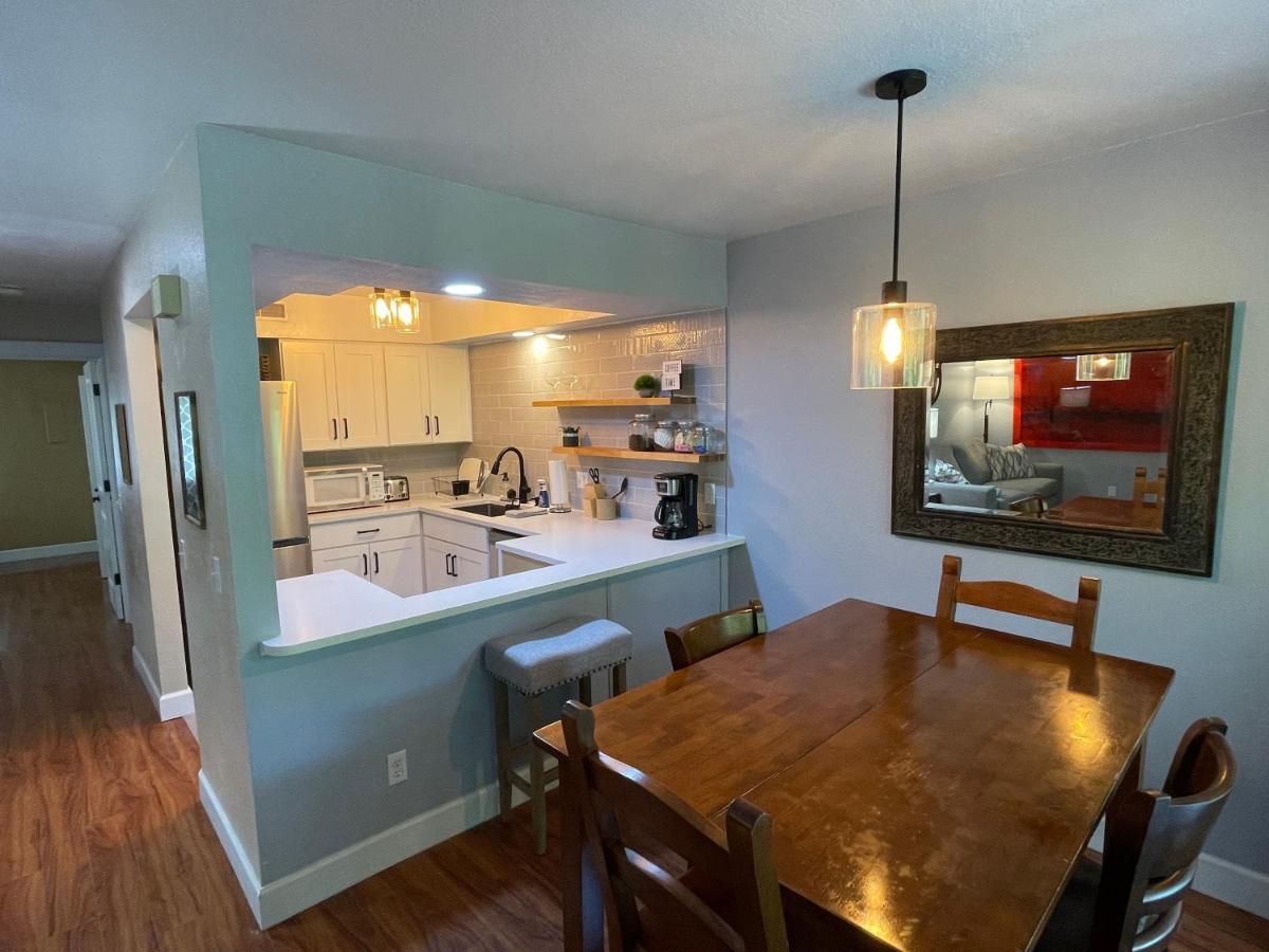 Next To Lake, Pool, 10 Acre Park, 1 Mile To Town, Best Prices Chelan Extérieur photo